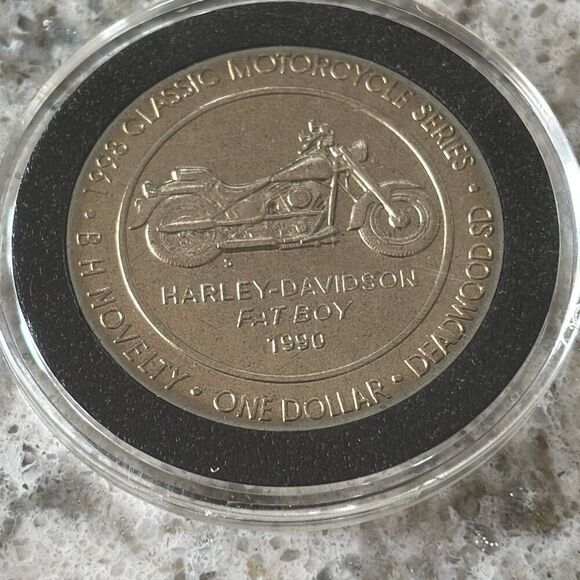 1998 Deadwood Coin Harley Davidson Challenge Token Black Hills Fatboy 1990 - Picture 2 of 3